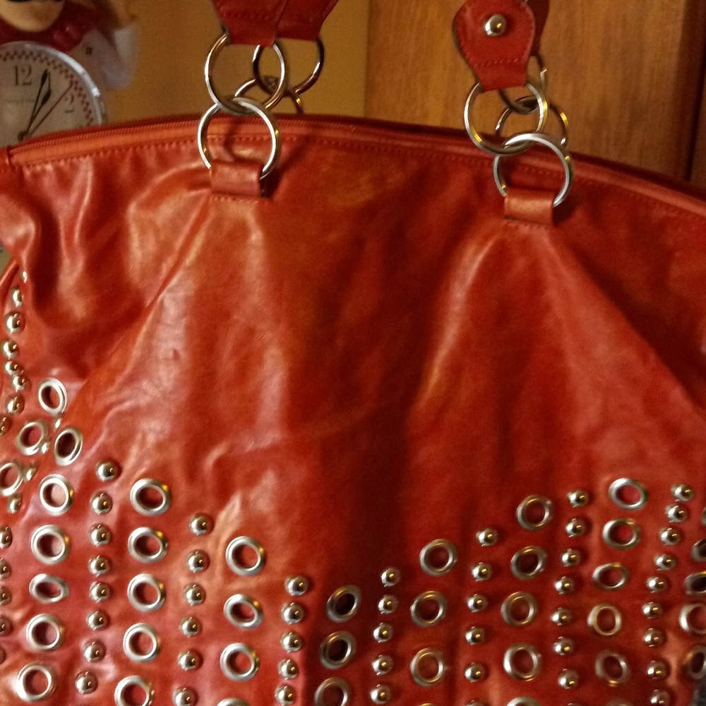 Ladies all leather purse by lafidale